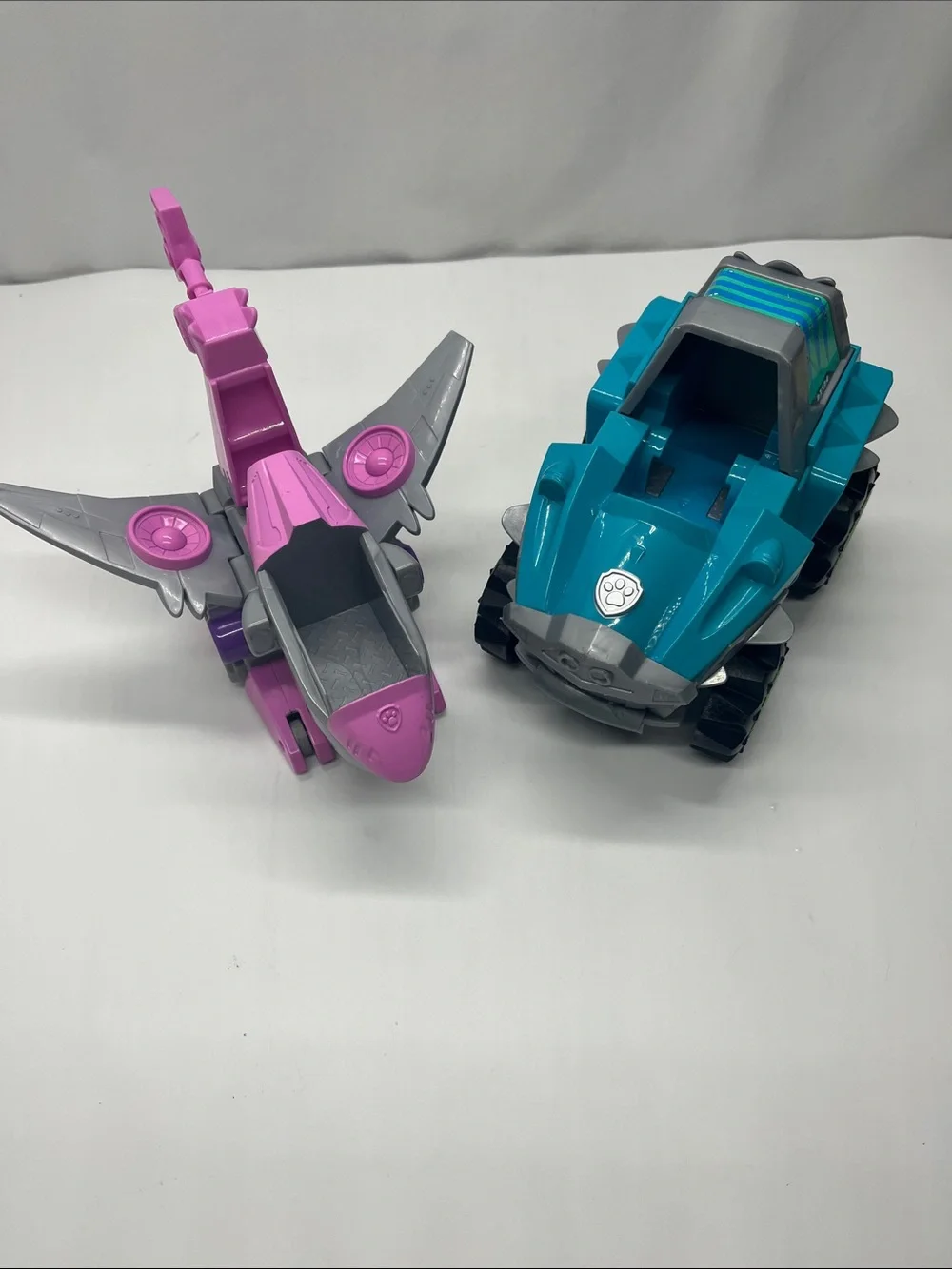 Paw Patrol Dino Rescue Delux vehicle and Pink Flight Dino Rescue Sky Patrol